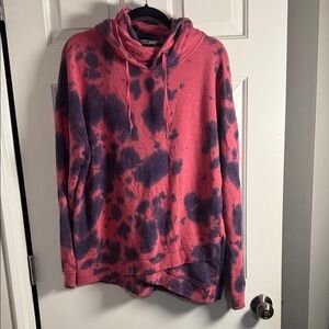 Seven7 Vibrant Pink and Purple Apparel